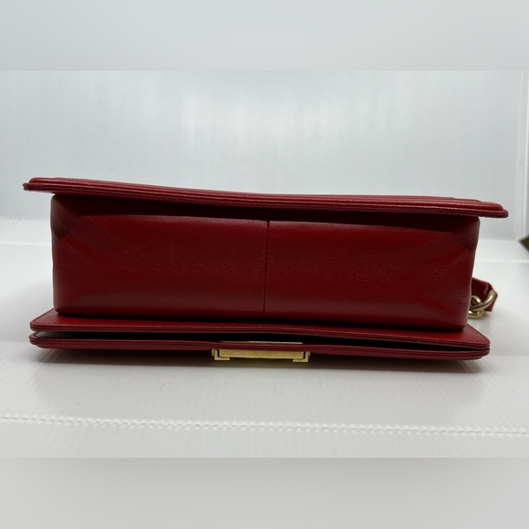 Chanel Red Medium Quilted Boy Bag LGHW - Picture 5 of 16